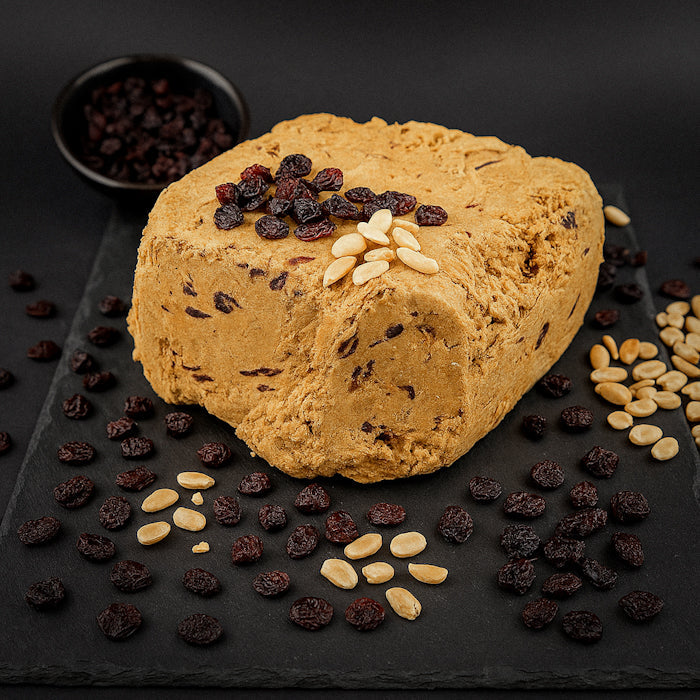 Халва - zemesriekstu ar dzērvenēm