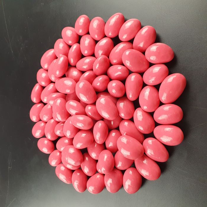 Дражеяс с розовой шоколадкой