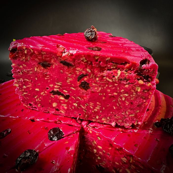 Самаркандская халва ar upenēm un dzērvenēm 