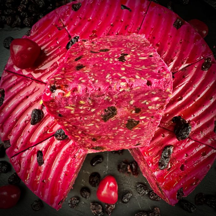 Самаркандская халва ar upenēm un dzērvenēm 