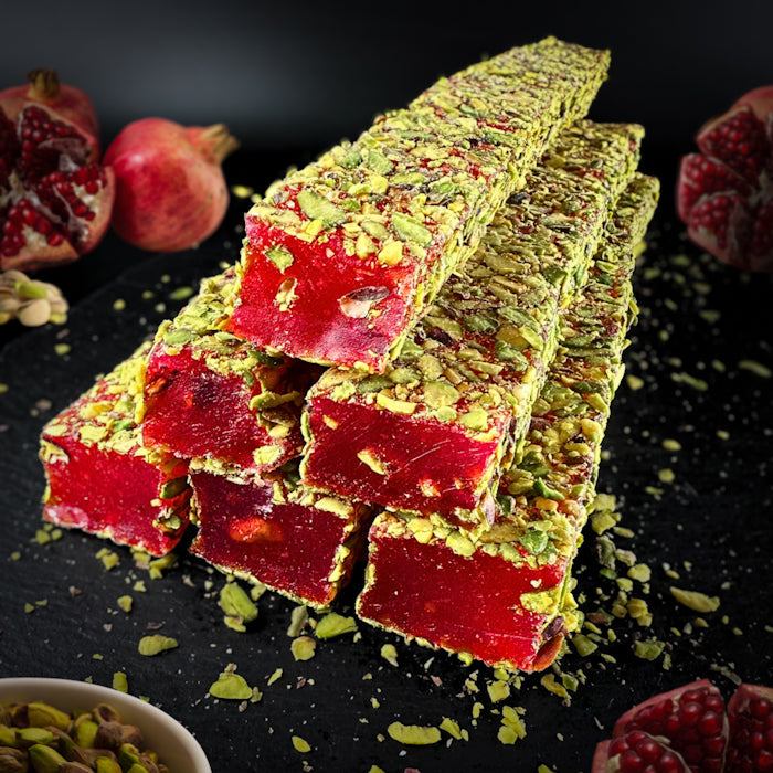 Гранатабола лукумс с фисташками, а также с сасмалцинатам фисташками