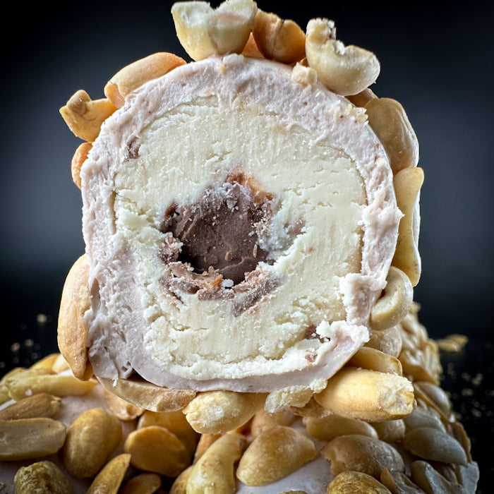 Lukums ar latte garšu un kraukšķīgiem zemesriekstiem