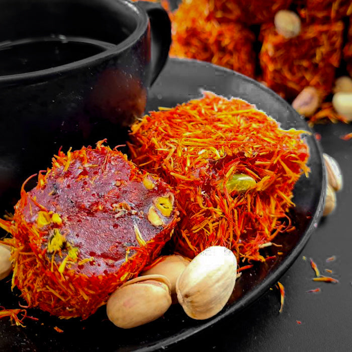 Гранатаболу лукумс в мексиканском стиле с фисташками