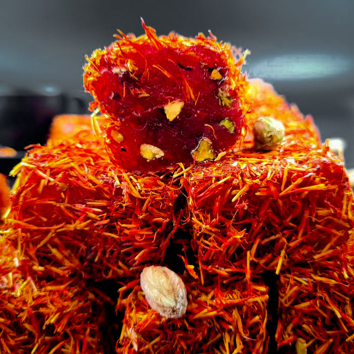 Гранатаболу лукумс в мексиканском стиле с фисташками