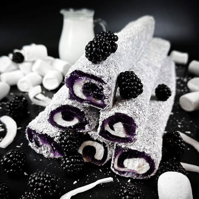 Kazeņu-pastilu lukums ar kokosriekstu skaidiņam