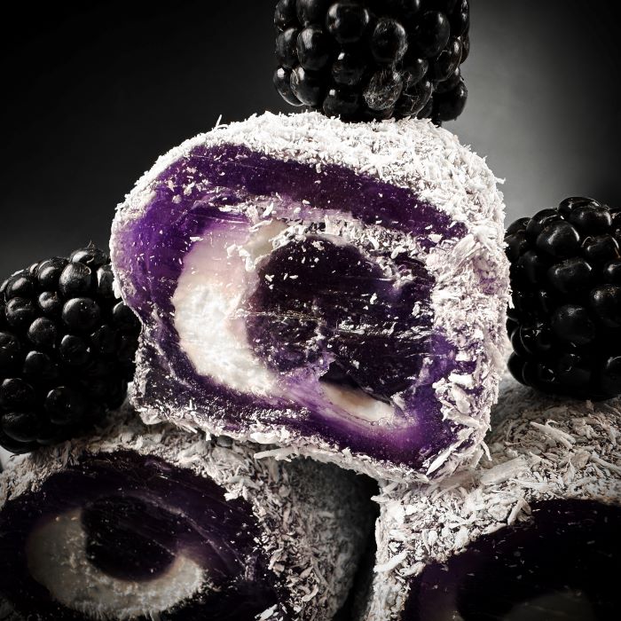 Kazeņu-pastilu lukums ar kokosriekstu skaidiņam