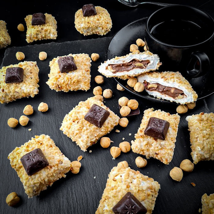 Лукума спилвентиньш ar lazdu Riekstiem un "nutellu"