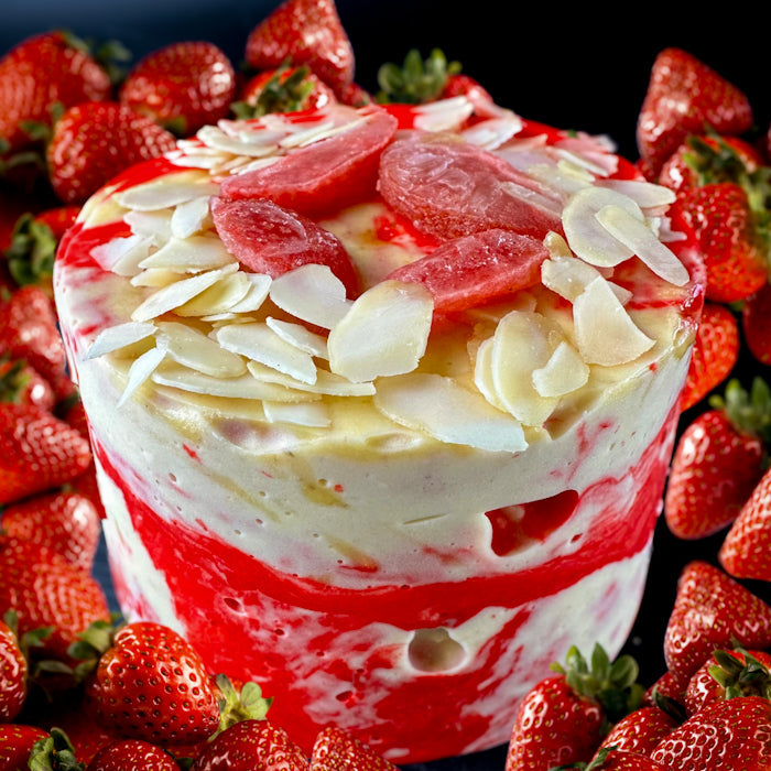 Мини-торты без самаркандских халв - burvīgas zemenes ar saldā krējuma garšu