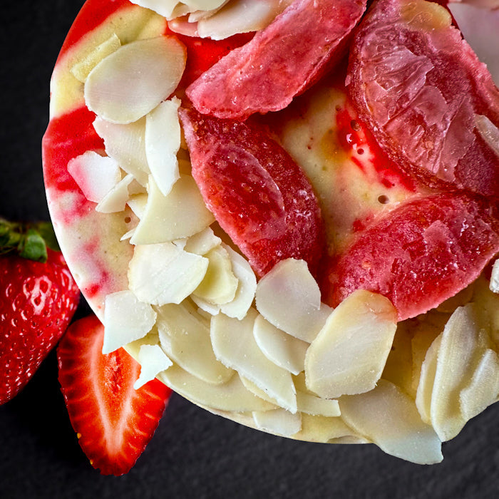 Мини-торты без самаркандских халв - burvīgas zemenes ar saldā krējuma garšu