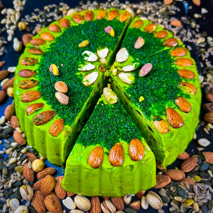 Самаркандская халва с фисташками и городским туризмом 