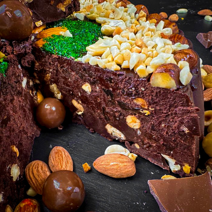 Самаркандская халва с шоколадом и вкусным блюдом 