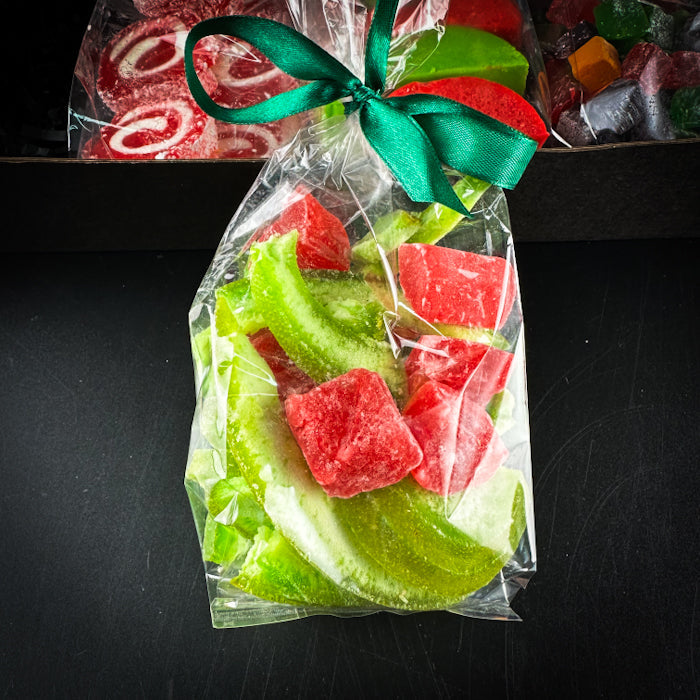 Austrumu saldumu un žāvetu augļu miks