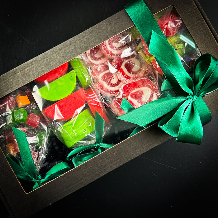 Austrumu saldumu un žāvetu augļu miks